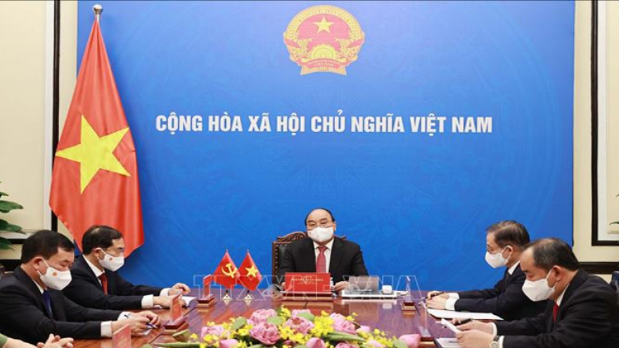 State President pushes for stronger Vietnam-China relations